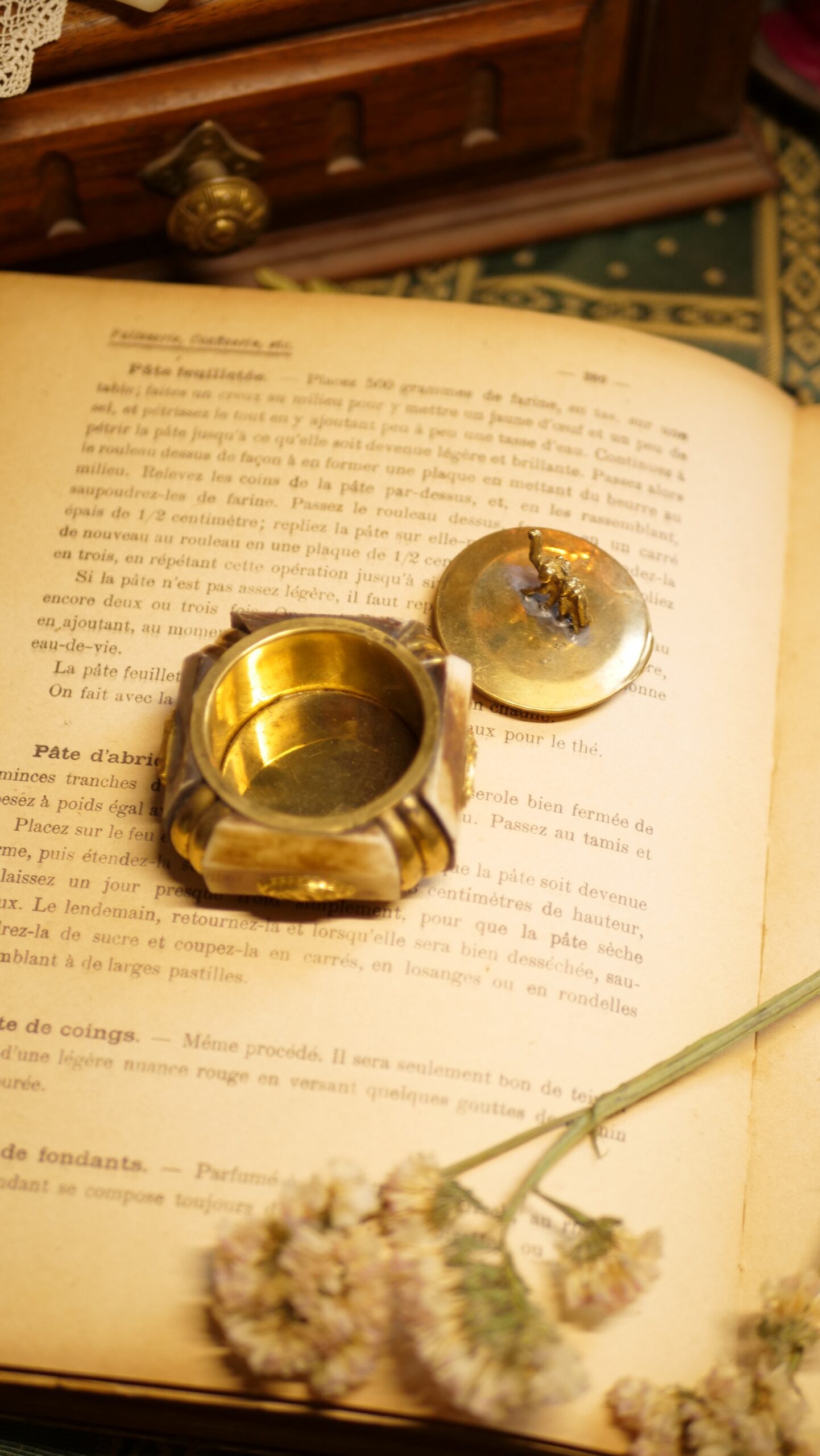 petite boîte éléphant petite boîte éléphant